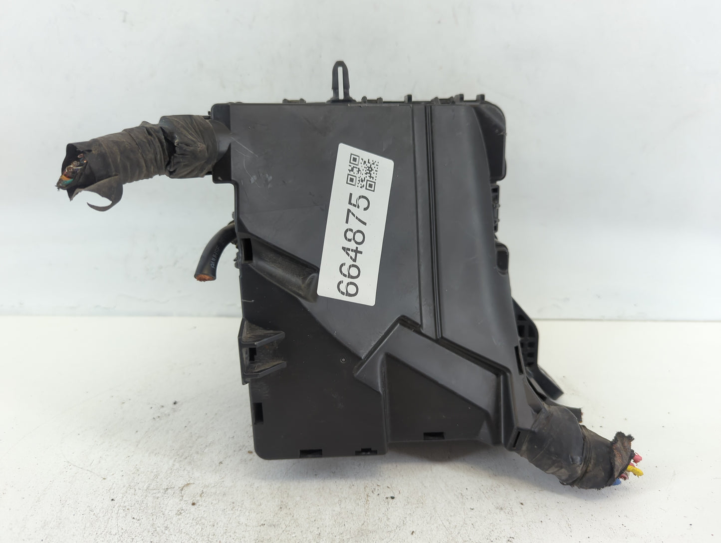 2016-2019 Kia Optima Fusebox Fuse Box Panel Relay Module P/N:91950-D5822 Fits Fits 2016 2017 2018 2019 OEM Used Auto Parts -