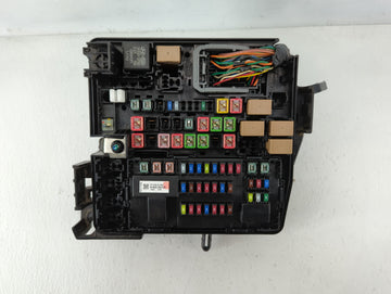2015-2018 Kia Sedona Fusebox Fuse Box Panel Relay Module P/N:G71601B L1 0055 91219A9392 Fits Fits 2015 2016 2017 2018 OEM Used Auto Parts