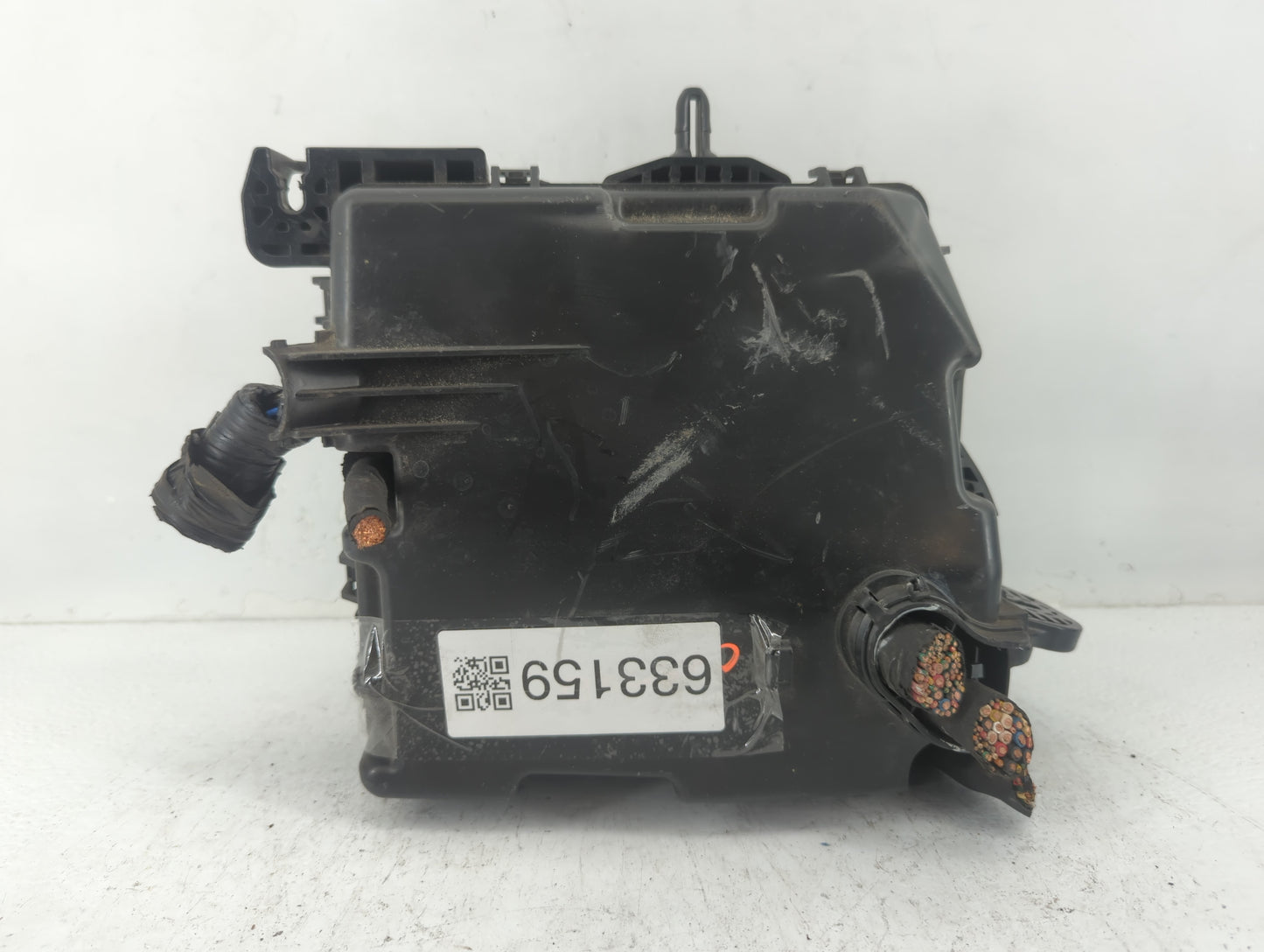 2015-2018 Kia Sedona Fusebox Fuse Box Panel Relay Module P/N:91219-A9392 Fits Fits 2015 2016 2017 2018 OEM Used Auto Parts -