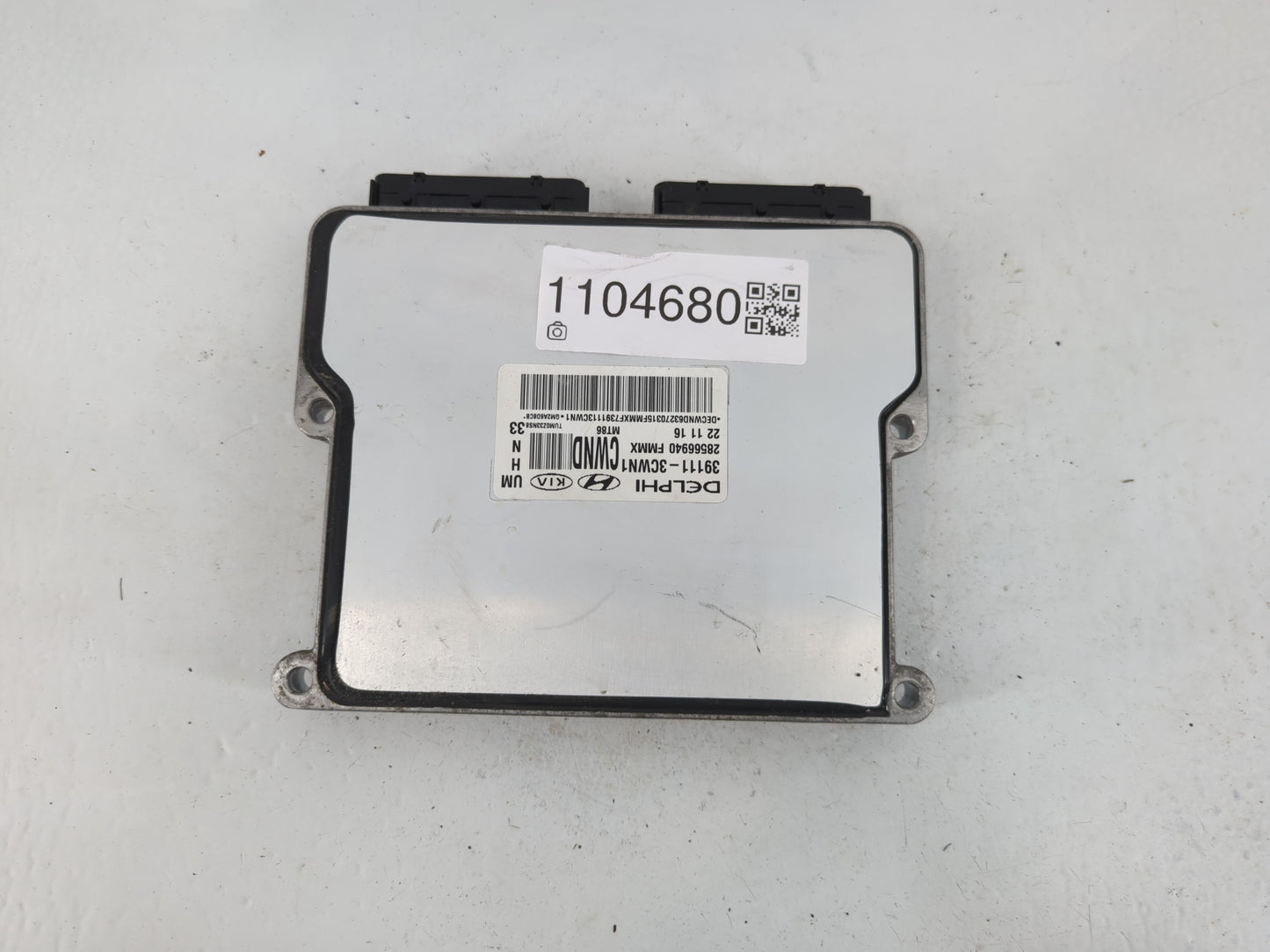 2016-2018 Kia Sorento PCM Engine Control Computer ECU ECM PCU OEM P/N:39111-33CWN1 Fits Fits 2016 2017 2018 OEM Used Auto Pa