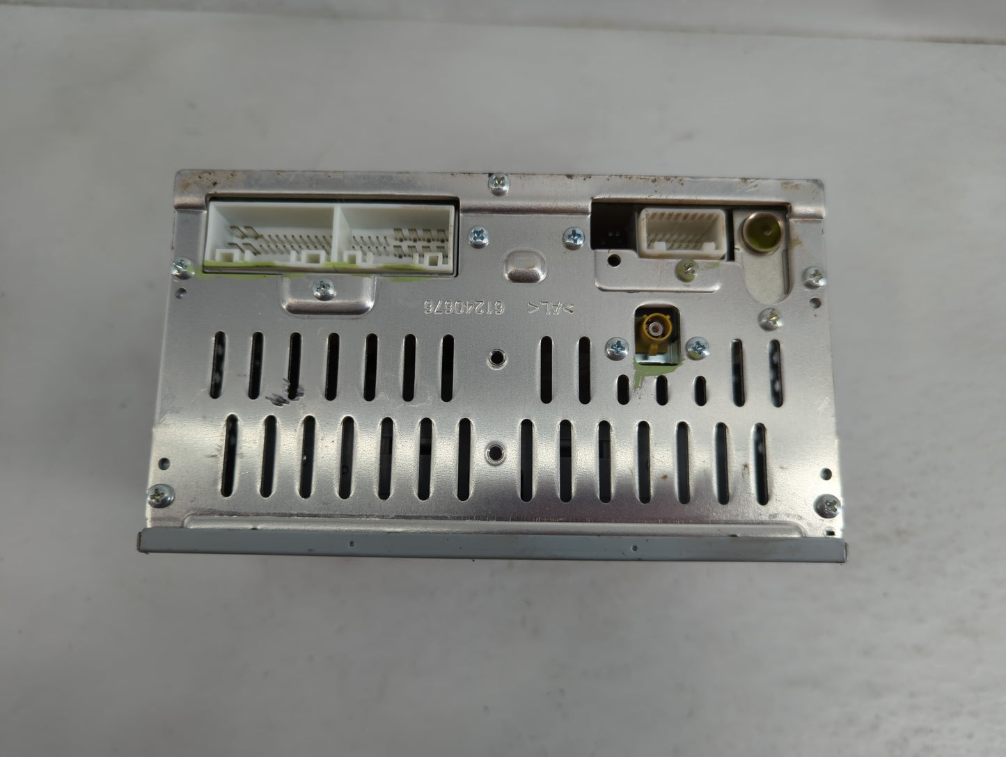 2016-2018 Kia Sorento Radio AM FM Cd Player Receiver Replacement P/N:96180-C6000WK Fits Fits 2016 2017 2018 OEM Used Auto Pa