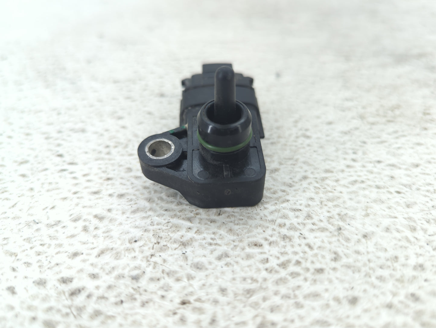 2011-2018 Kia Sorento Mass Air Flow Meter Maf 1489971 - Oemusedautoparts1.com