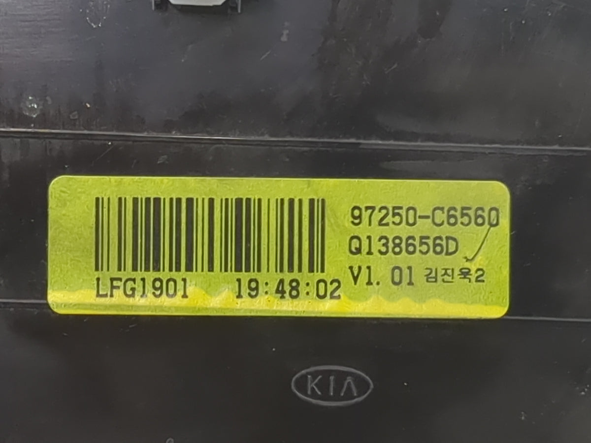 2017-2018 Kia Sorento Climate Control Module Temperature AC/Heater Replacement P/N:97250-C6560 Fits Fits 2017 2018 OEM Used