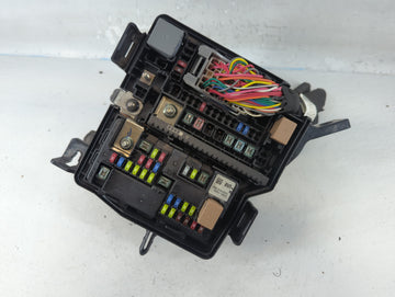 2016-2018 Kia Sorento Fusebox Fuse Box Panel Relay Module P/N:91420-C6010 Fits Fits 2016 2017 2018 OEM Used Auto Parts