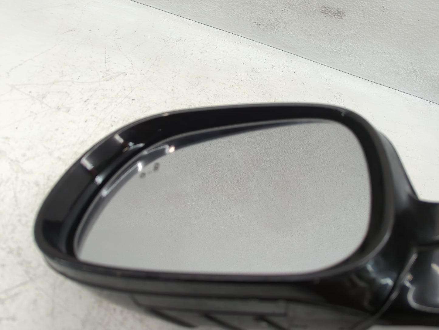 2017-2019 Kia Soul Driver Side View Mirror - Left Door Mirror OEM Used - Oemusedautoparts1.com
