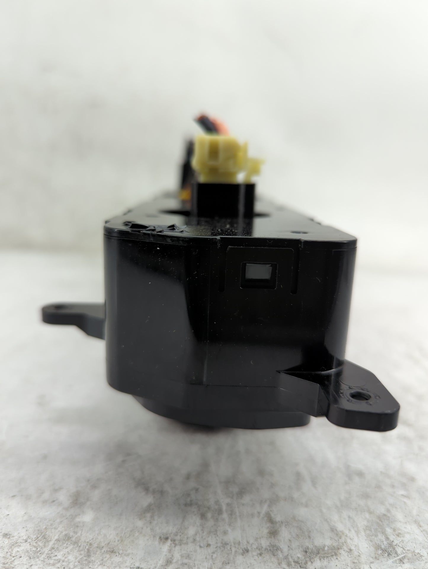 2017-2019 Kia Soul Climate Control Module Temperature AC/Heater Replacement P/N:97250-B2XXX 97250-B2AS2ASB Fits OEM Used Aut
