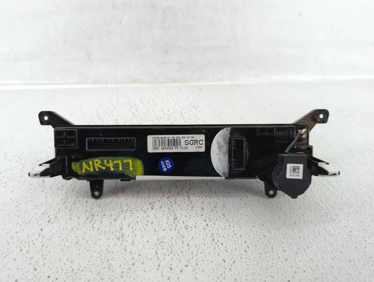 2017-2019 Kia Soul Climate Control Module Temperature AC/Heater Replacement P/N:97250-B2GR1CA 97250-B2GS1CA Fits OEM Used Au
