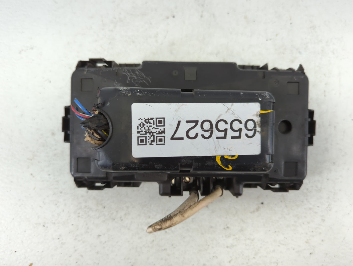 2017-2019 Kia Soul Fusebox Fuse Box Panel Relay Module Fits Fits 2017 2018 2019 OEM Used Auto Parts - Oemusedautoparts1.com