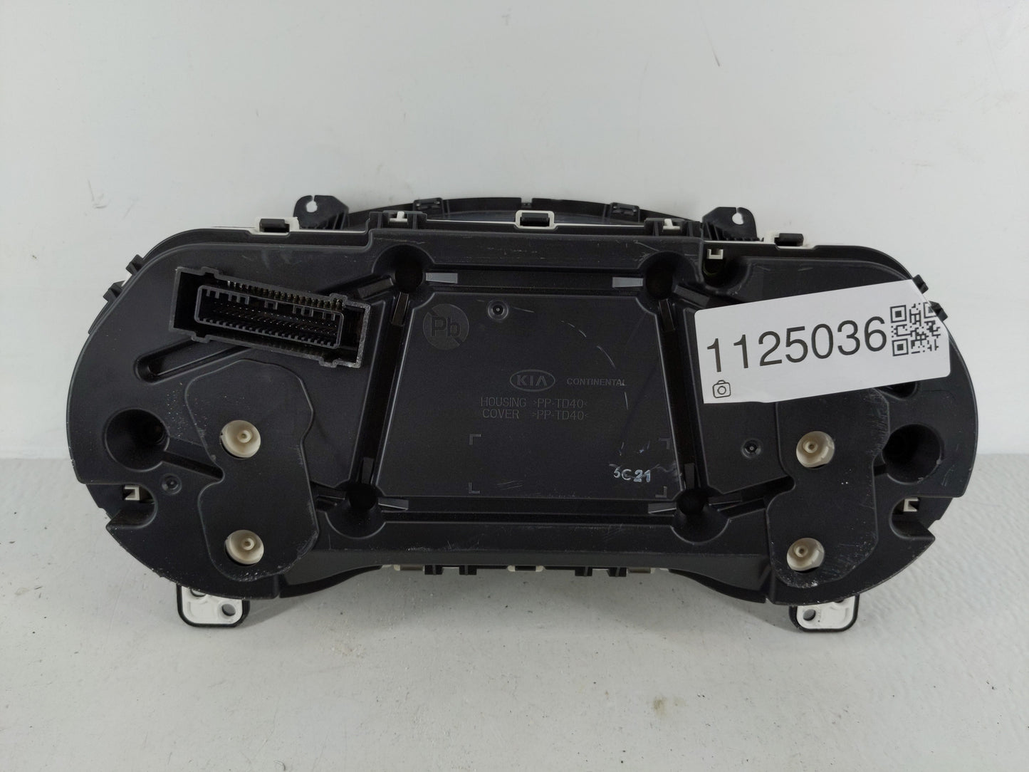 2017-2019 Kia Sportage Instrument Cluster Speedometer Gauges P/N:94001-D9180 Fits Fits 2017 2018 2019 OEM Used Auto Parts -