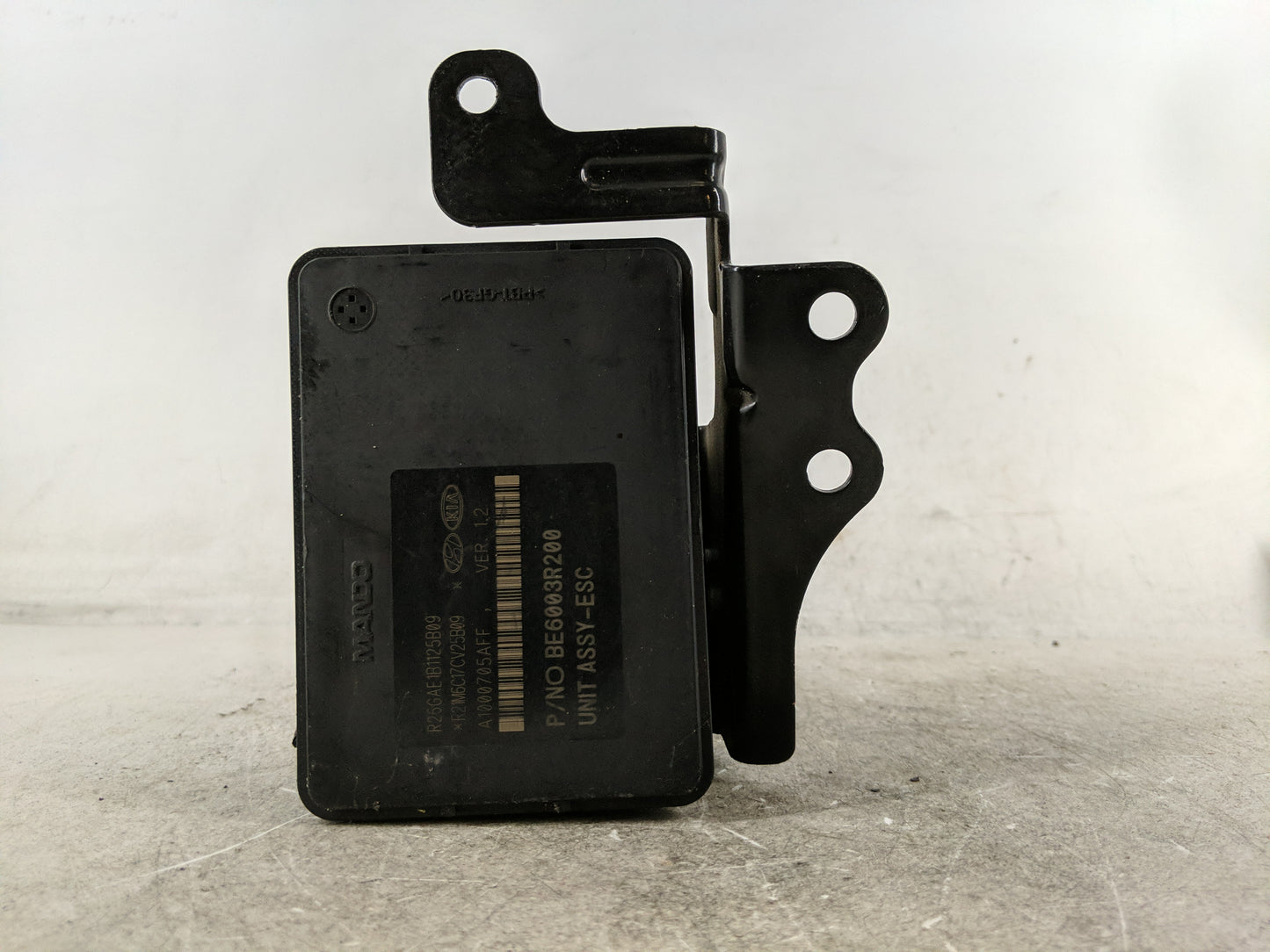 2017-2019 Kia Sportage ABS Pump Control Module Replacement P/N:BE6003R200 Fits Fits 2017 2018 2019 OEM Used Auto Parts - Oem