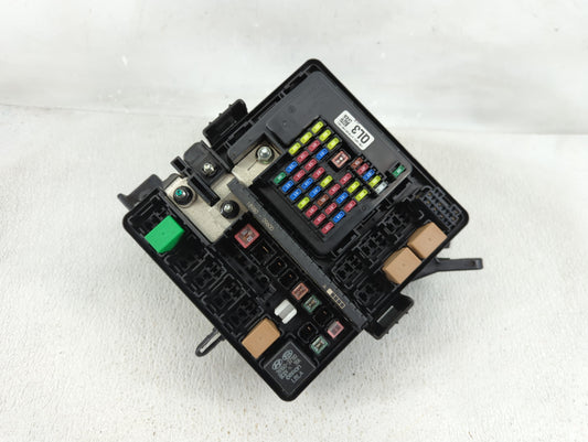 2017-2019 Kia Sportage Fusebox Fuse Box Panel Relay Module P/N:91941-D9520 Fits Fits 2017 2018 2019 OEM Used Auto Parts
