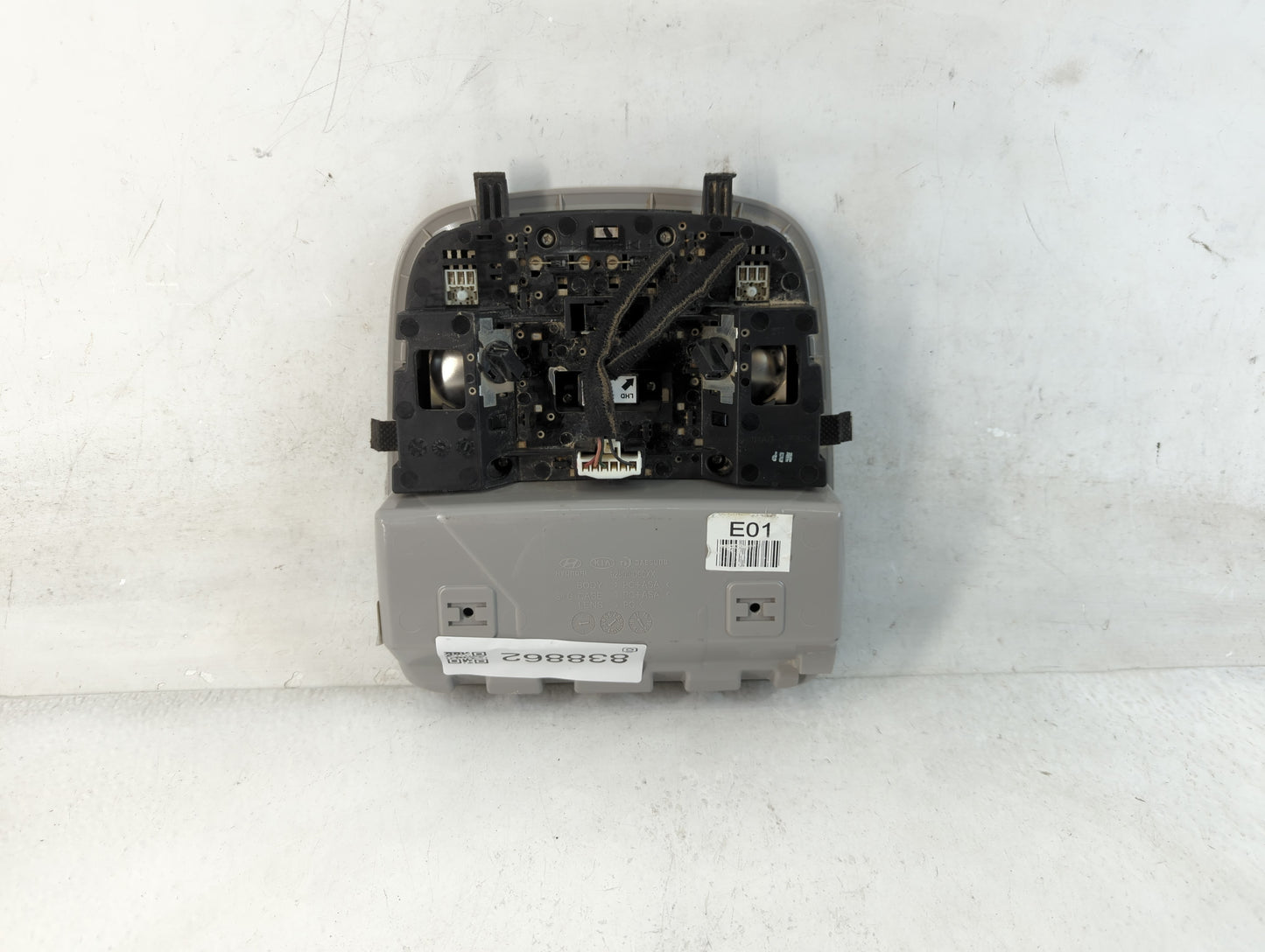 2017 Kia Sportage Overhead Roof Console - Oemusedautoparts1.com
