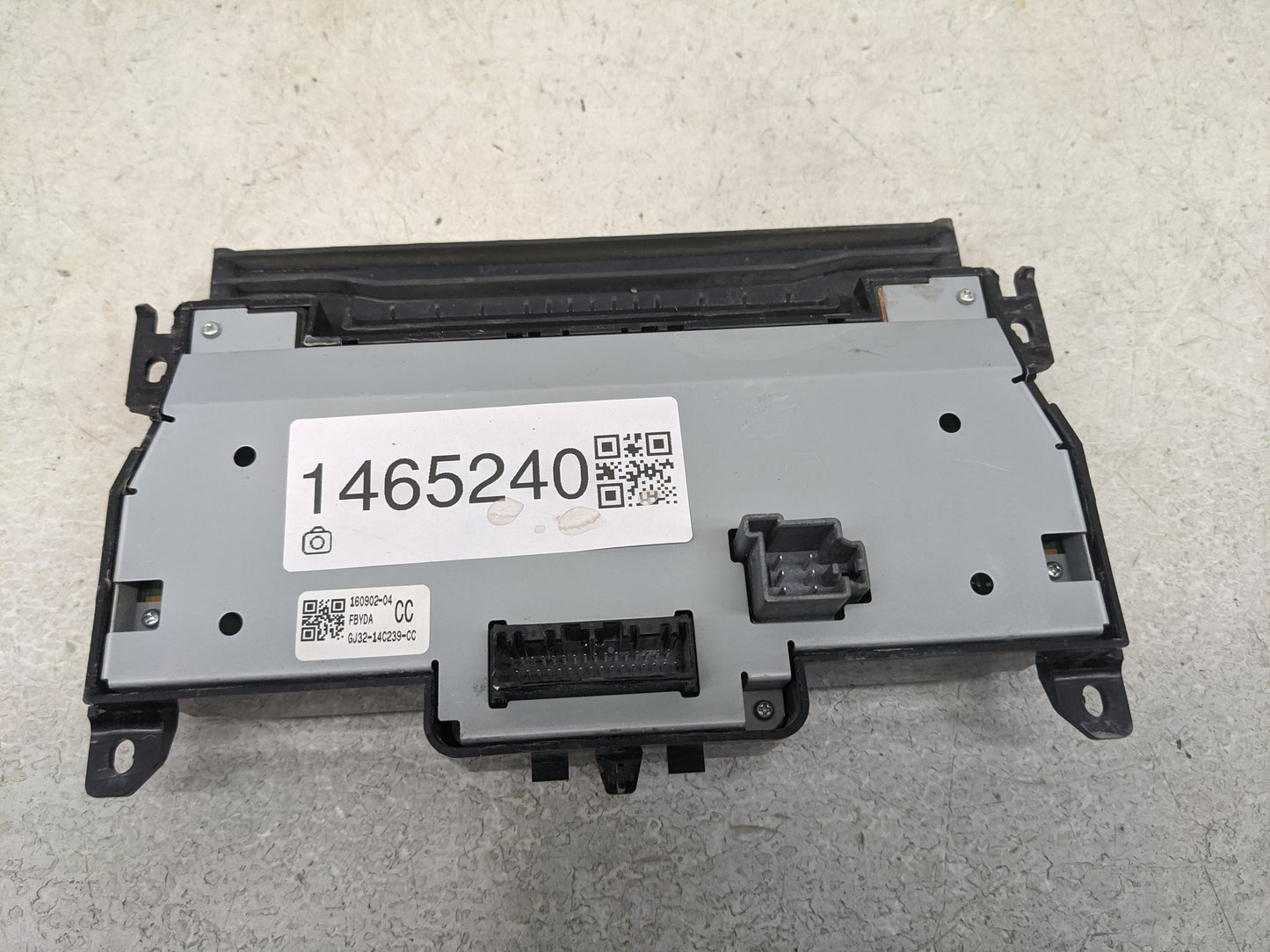 2017 Land Rover Evoque Climate Control Module Temperature AC/Heater Replacement P/N:GJ32-14C239-CC 160902-04, FBYDA Fits OEM