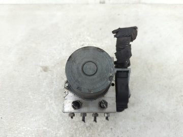 2017-2018 Land Rover Range Rover Anti-Lock Brake ABS Pump Module Actuator OEM P/N:HPLA-14F447-AE Fits Fits 2017 2018 OEM Used Auto Parts