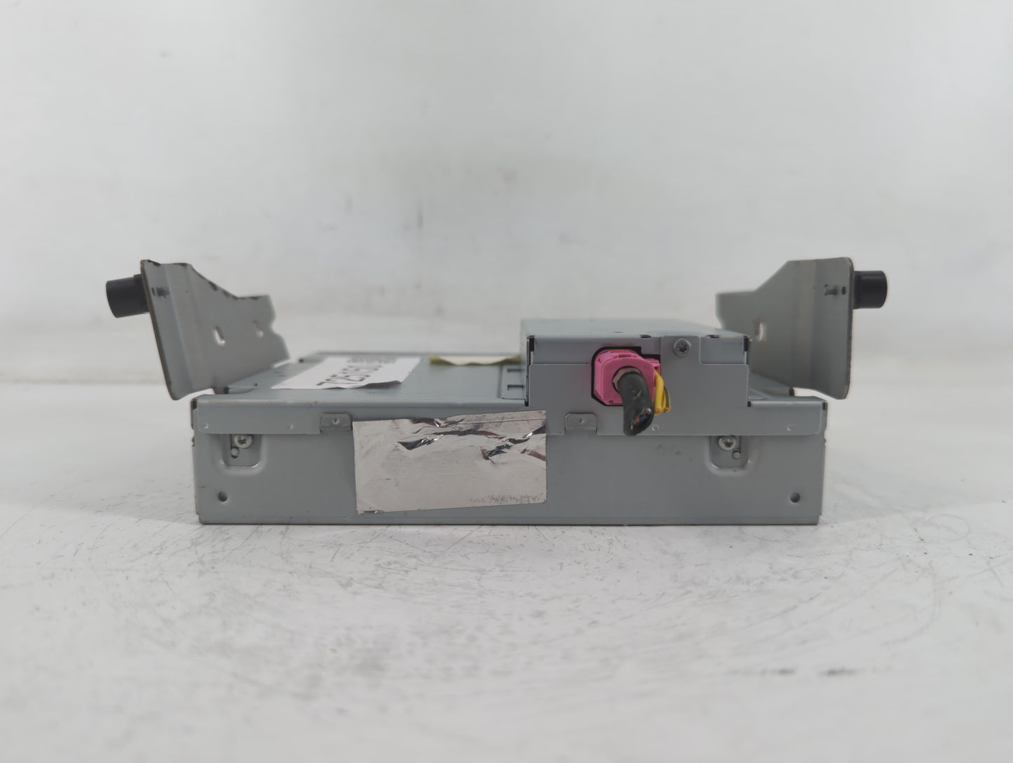 2013-2019 Land Rover Range Rover Evoque Radio AM FM Cd Player Receiver Replacement P/N:05440-1921075 Fits OEM Used Auto Part