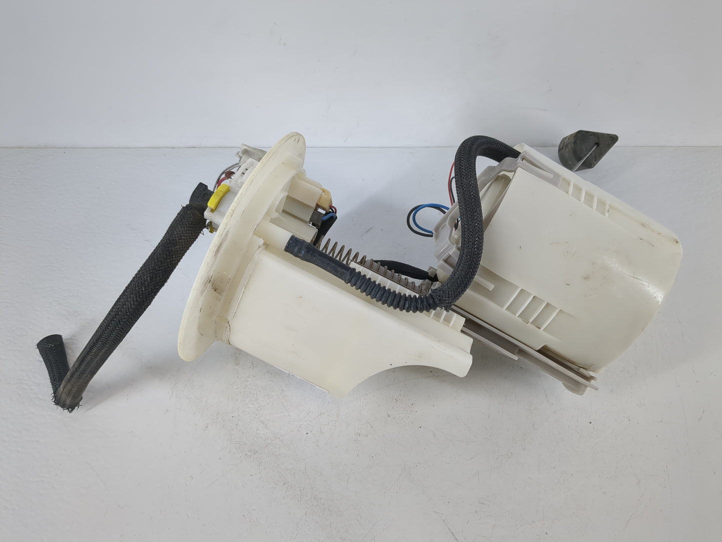 2011-2017 Lexus Ct200h Electrical Gas Fuel Pump Assembly - Oemusedautoparts1.com