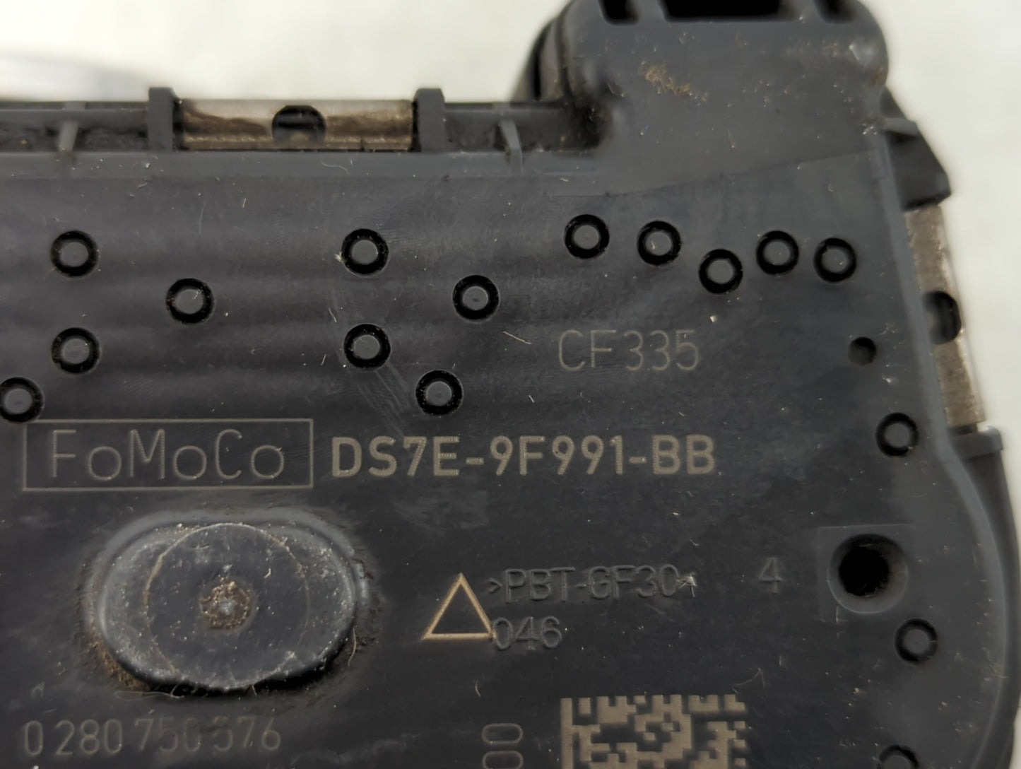 2015-2019 Lincoln Mkc Throttle Body P/N:DE7E-9F991-BB Fits Fits 2014 2015 2016 2017 2018 2019 2020 2021 2022 OEM Used Auto P