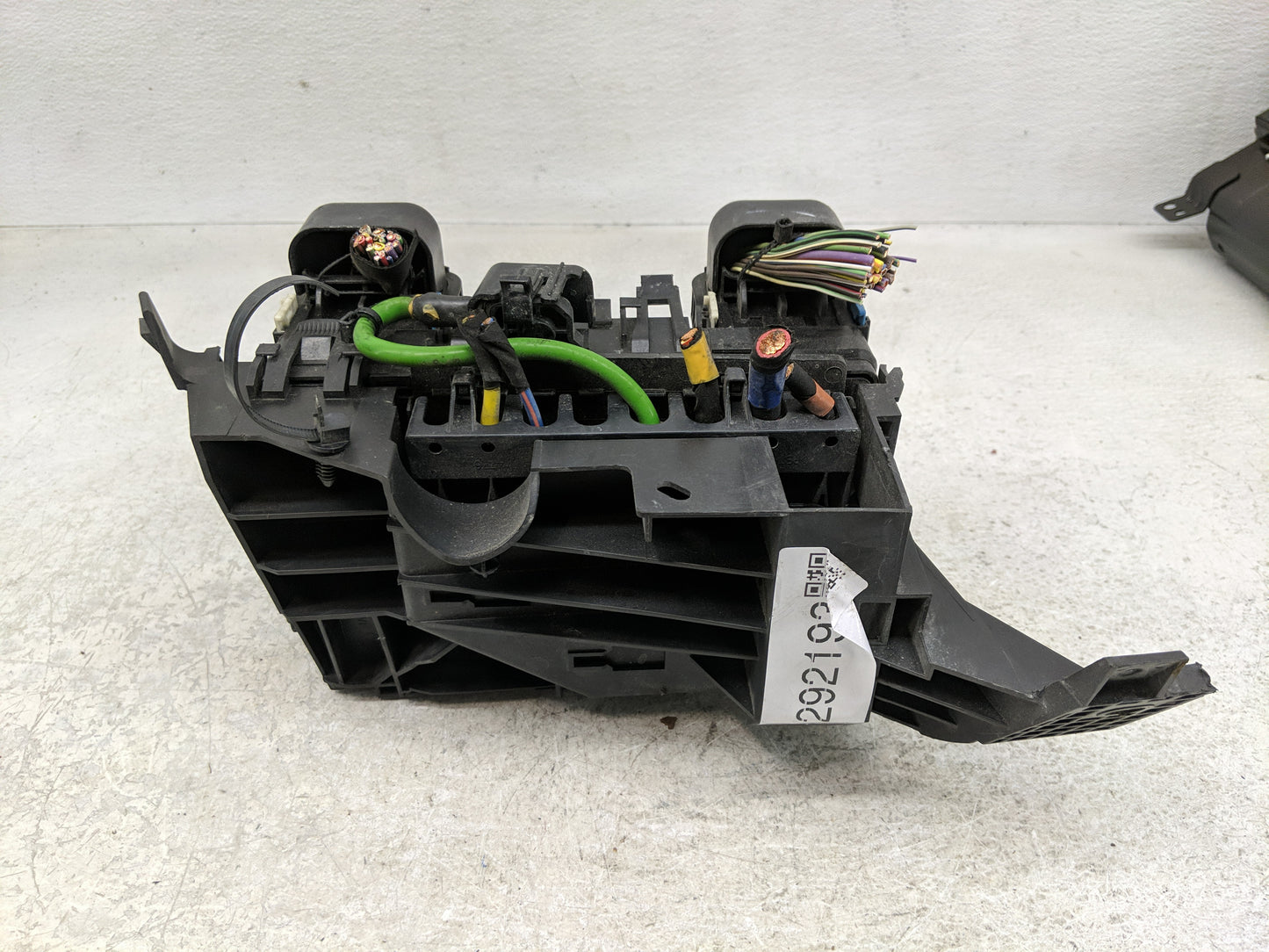 2017-2020 Lincoln Mkz Fusebox Fuse Box Panel Relay Module Fits Fits 2017 2018 2019 2020 OEM Used Auto Parts - Oemusedautopar