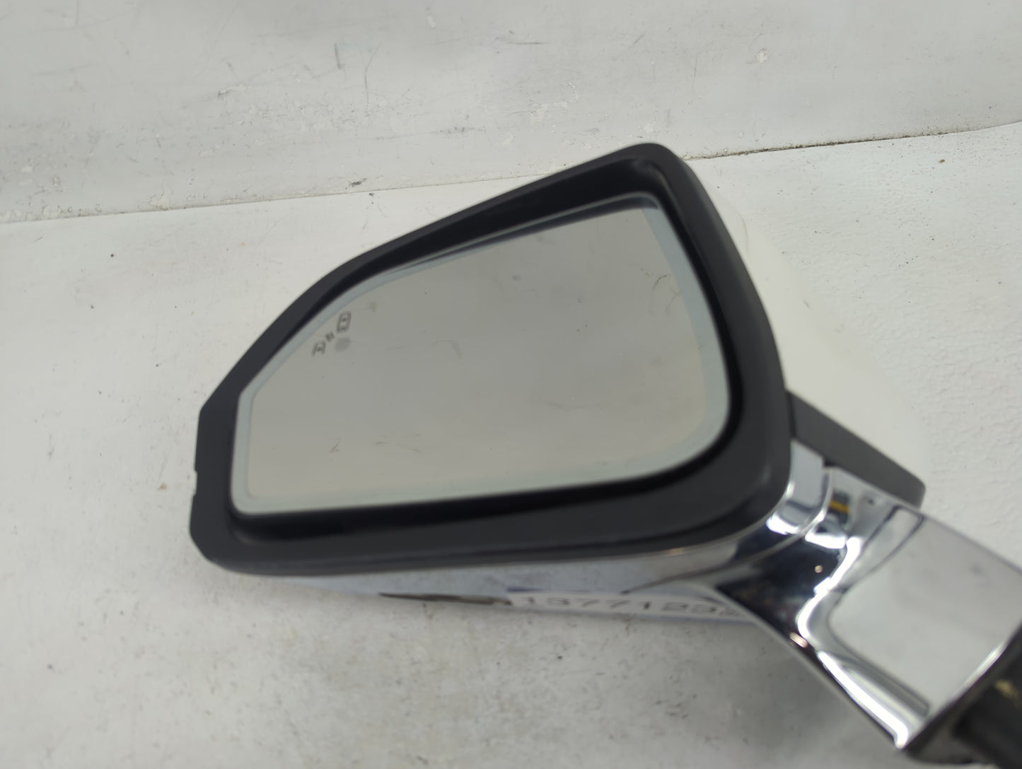 2017-2020 Lincoln Mkz Driver Side View Mirror - Left Door Mirror OEM Used - Oemusedautoparts1.com