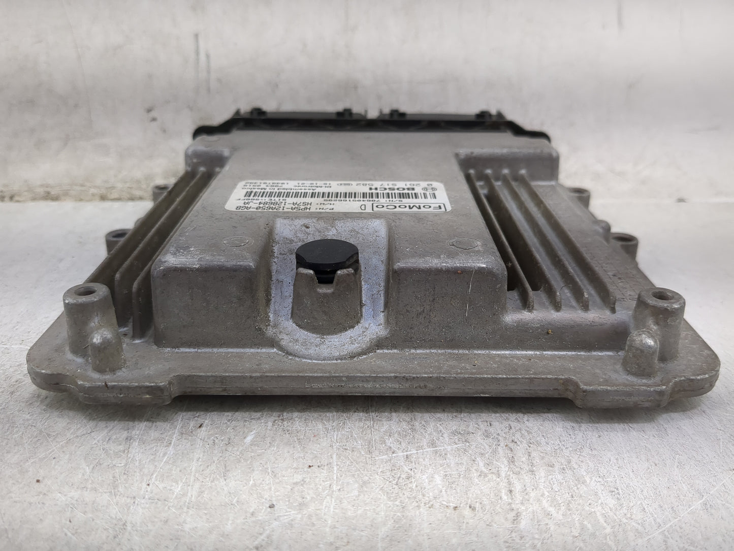 2017-2019 Lincoln Mkz PCM Engine Control Computer ECU ECM PCU OEM P/N:HP5A-12A650-AGB 0 261 S17 582 Fits Fits 2017 2018 2019