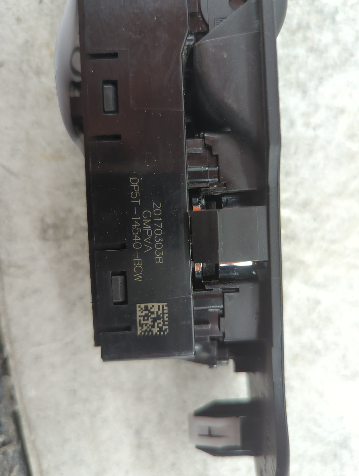 2015-2020 Lincoln Mkz Master Power Window Switch Replacement Driver Side Left P/N:DP5T-14540-BCW 20170303B Fits OEM Used Aut
