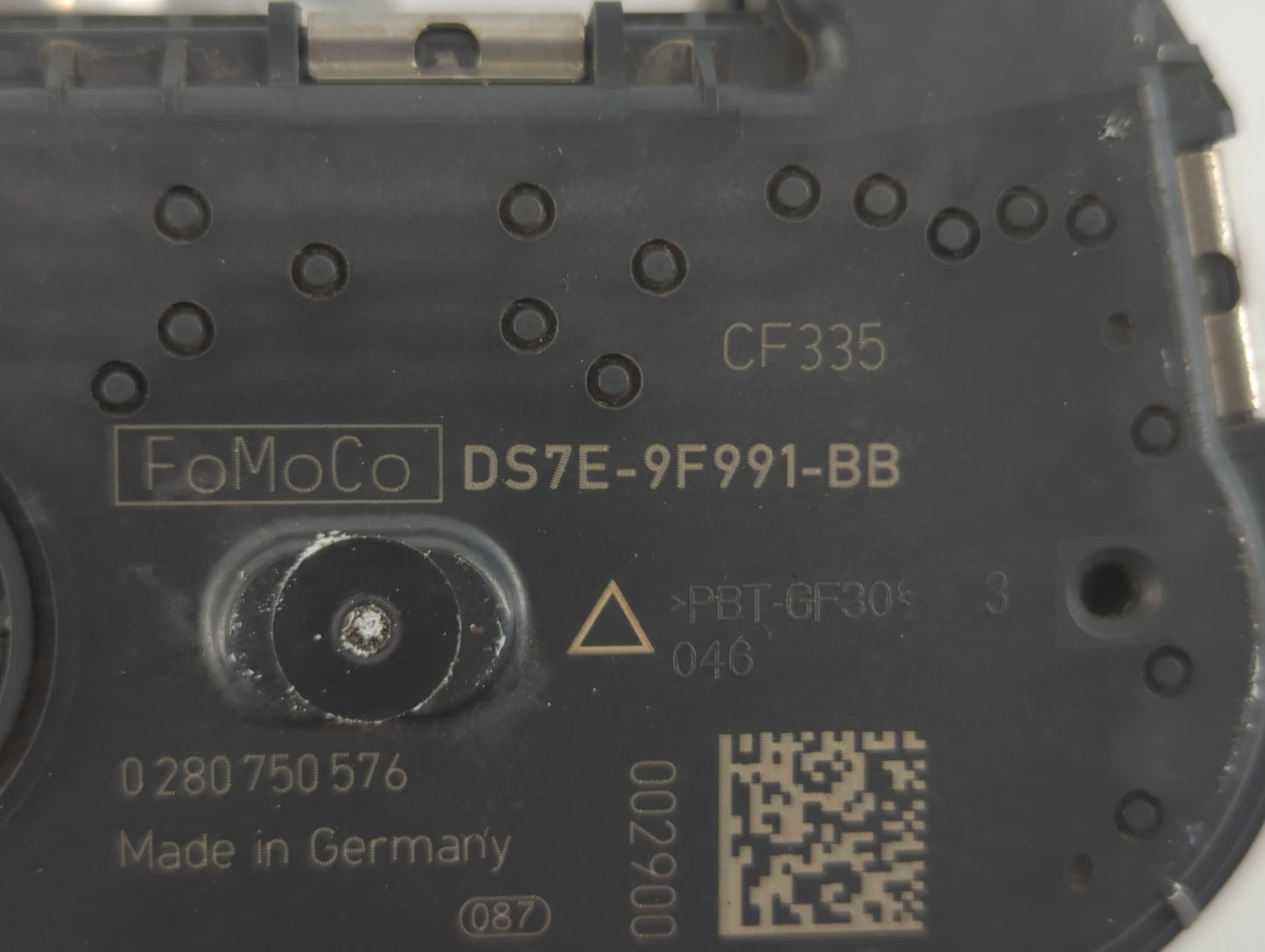 2017-2020 Lincoln Mkz Throttle Body P/N:DS7E-9F991-BB Fits Fits 2014 2015 2016 2017 2018 2019 2020 2021 2022 OEM Used Auto P