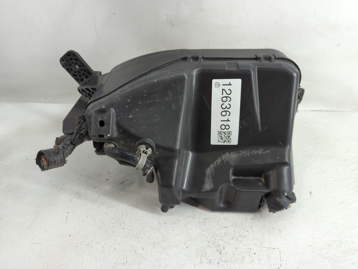 2017 Mazda 3 Fusebox Fuse Box Panel Relay Module Fits OEM Used Auto Parts - Oemusedautoparts1.com