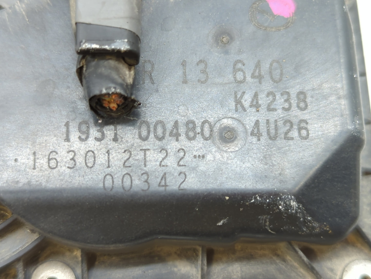 2012-2014 Mazda 3 Throttle Body P/N:640 K4238 4U26 640 K4238 9T06, PE01 13 640 B, 13 640 A Fits Fits 2012 2013 2014 OEM Used