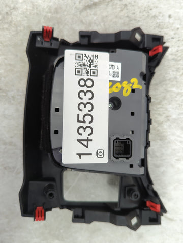 2017-2018 Mazda Cx-5 Radio AM FM Cd Player Receiver Replacement P/N:KB7W66CM0A KB7W 66 CM0 A Fits Fits 2017 2018 OEM Used Auto Parts