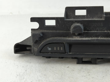 2017-2018 Mazda Cx-5 Climate Control Module Temperature AC/Heater Replacement P/N:K123 55 026 Fits Fits 2017 2018 OEM Used Auto Parts