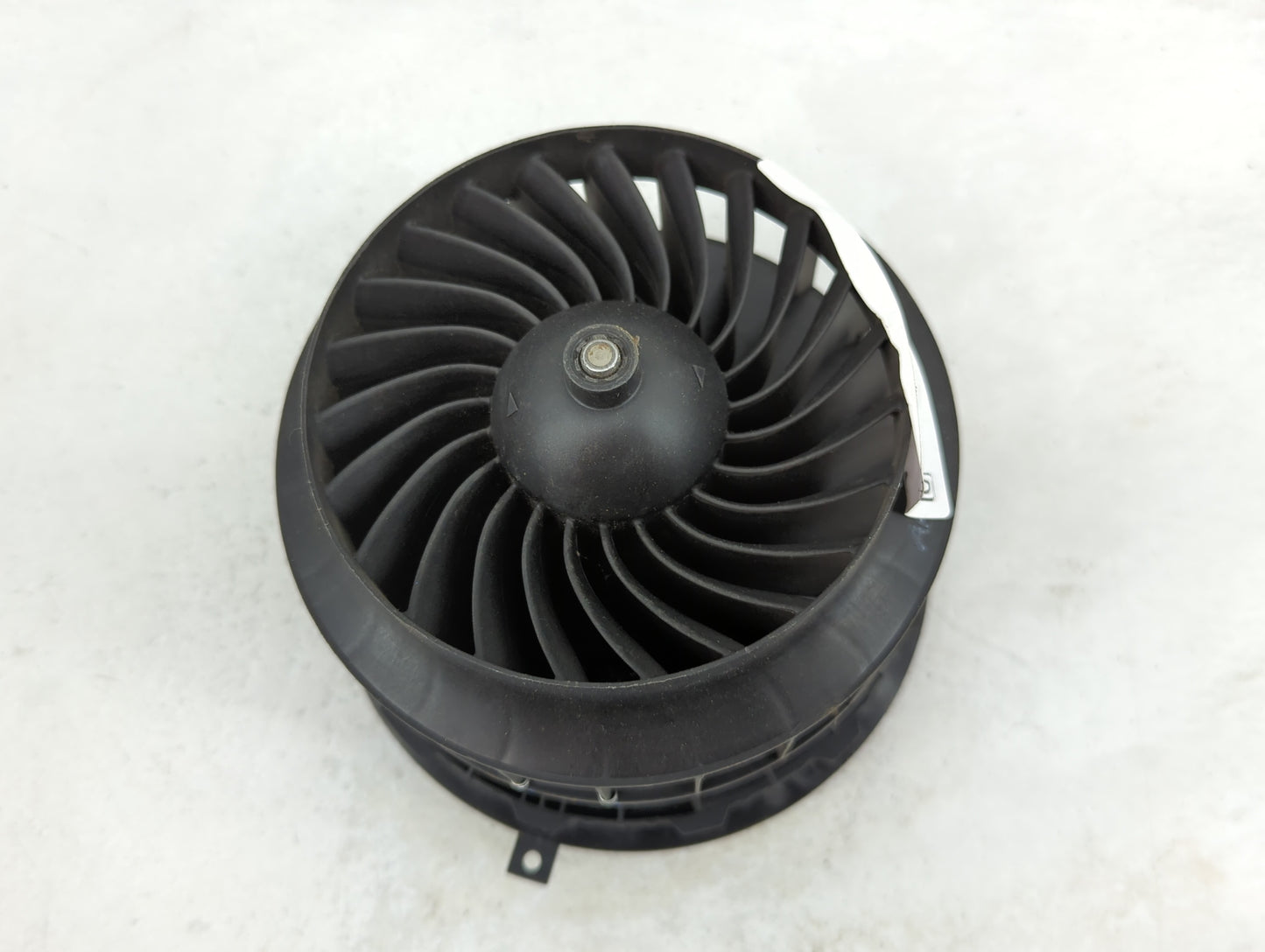 2017 Mercedes-Benz C-Class Heater AC Blower Motor P/N:0130309001 F011500093 Fits Fits 2015 2016 2018 2019 2020 2021 2022 OEM