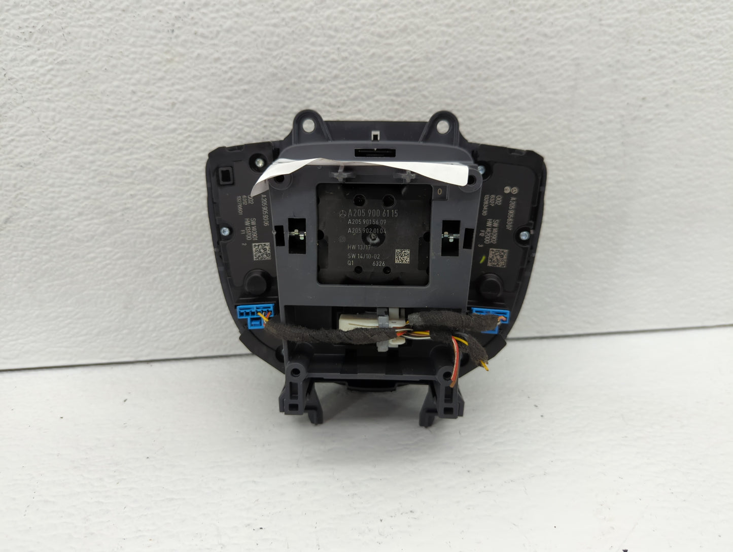2016-2018 Mercedes-Benz C300 Radio AM FM Cd Player Receiver Replacement P/N:13283430 Fits Fits 2016 2017 2018 2019 OEM Used