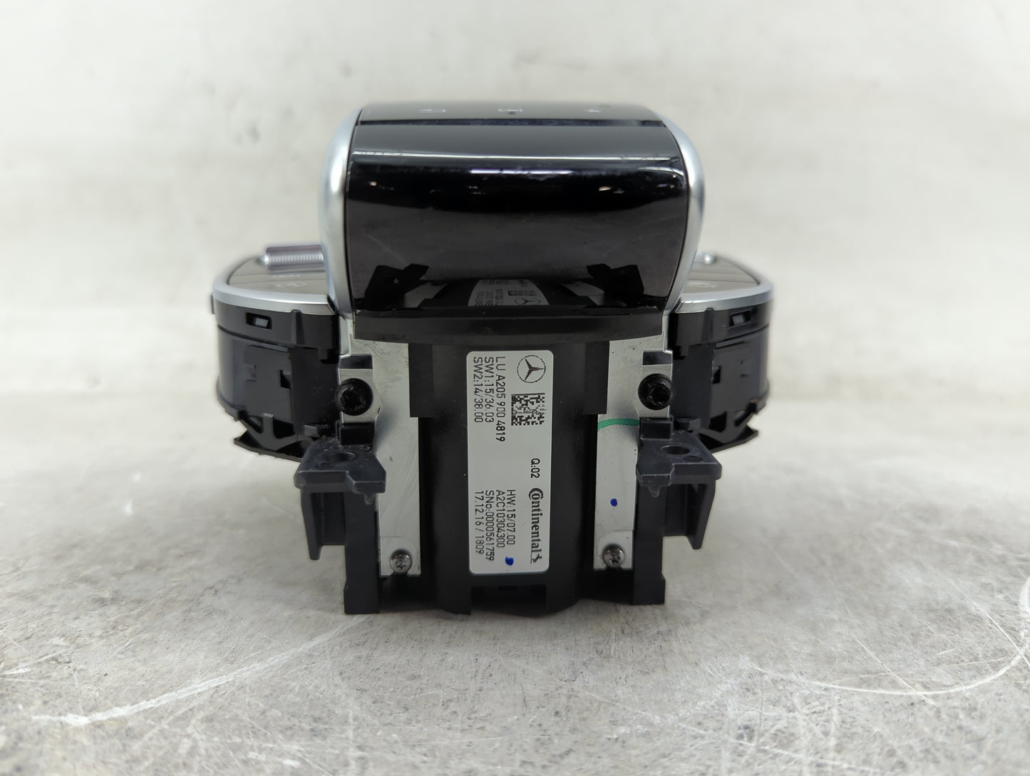2017 Mercedes-Benz Glc300 Climate Control Module Temperature AC/Heater Replacement P/N:A2059005915 A2059004819, A2C10304300
