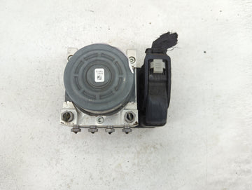 2017-2019 Mercedes-Benz Glc300 Anti-Lock Brake ABS Pump Module Actuator OEM P/N:A 253 431 02 00 Fits Fits 2017 2018 2019 OEM Used Auto Parts