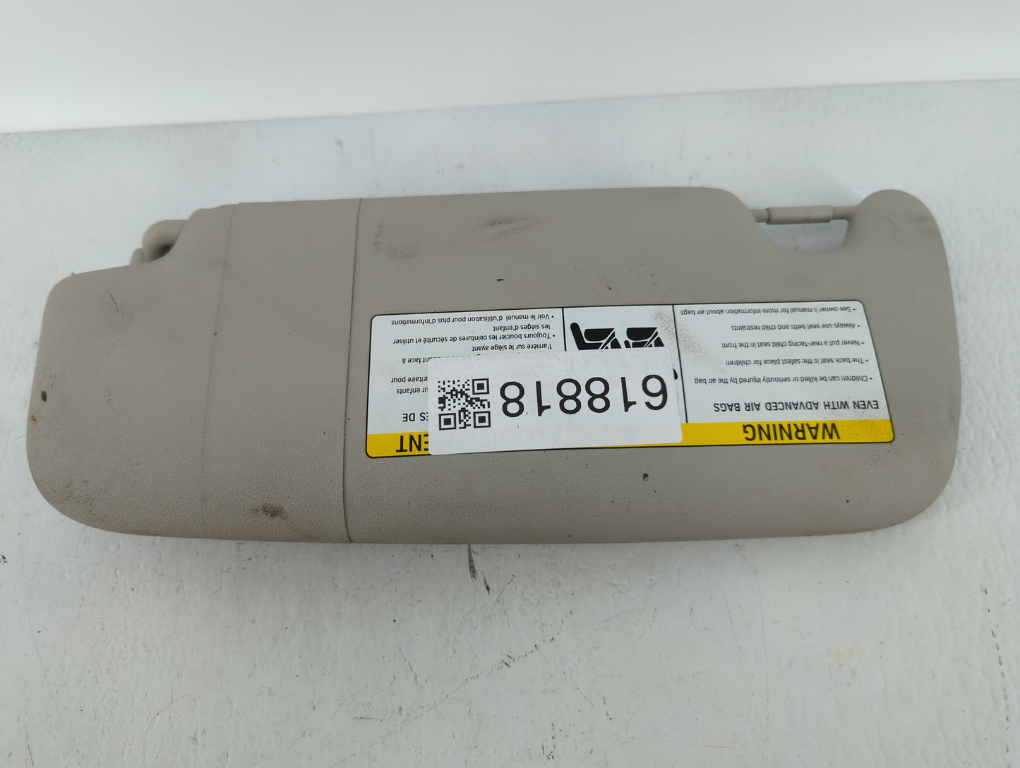 2017 Mini Cooper Sun Visor Shade Replacement Passenger Right Mirror Fits OEM Used Auto Parts - Oemusedautoparts1.com
