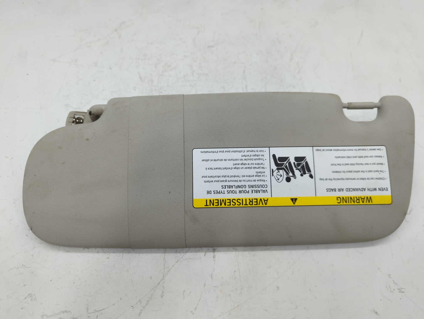 2016-2018 Mini Cooper Clubman Sun Visor Shade Replacement Driver Left Mirror Fits Fits 2016 2017 2018 OEM Used Auto Parts -