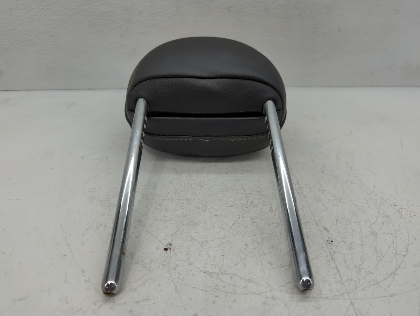 2017 Mini Cooper Clubman Headrest Head Rest Front Driver Passenger Seat Fits OEM Used Auto Parts - Oemusedautoparts1.com