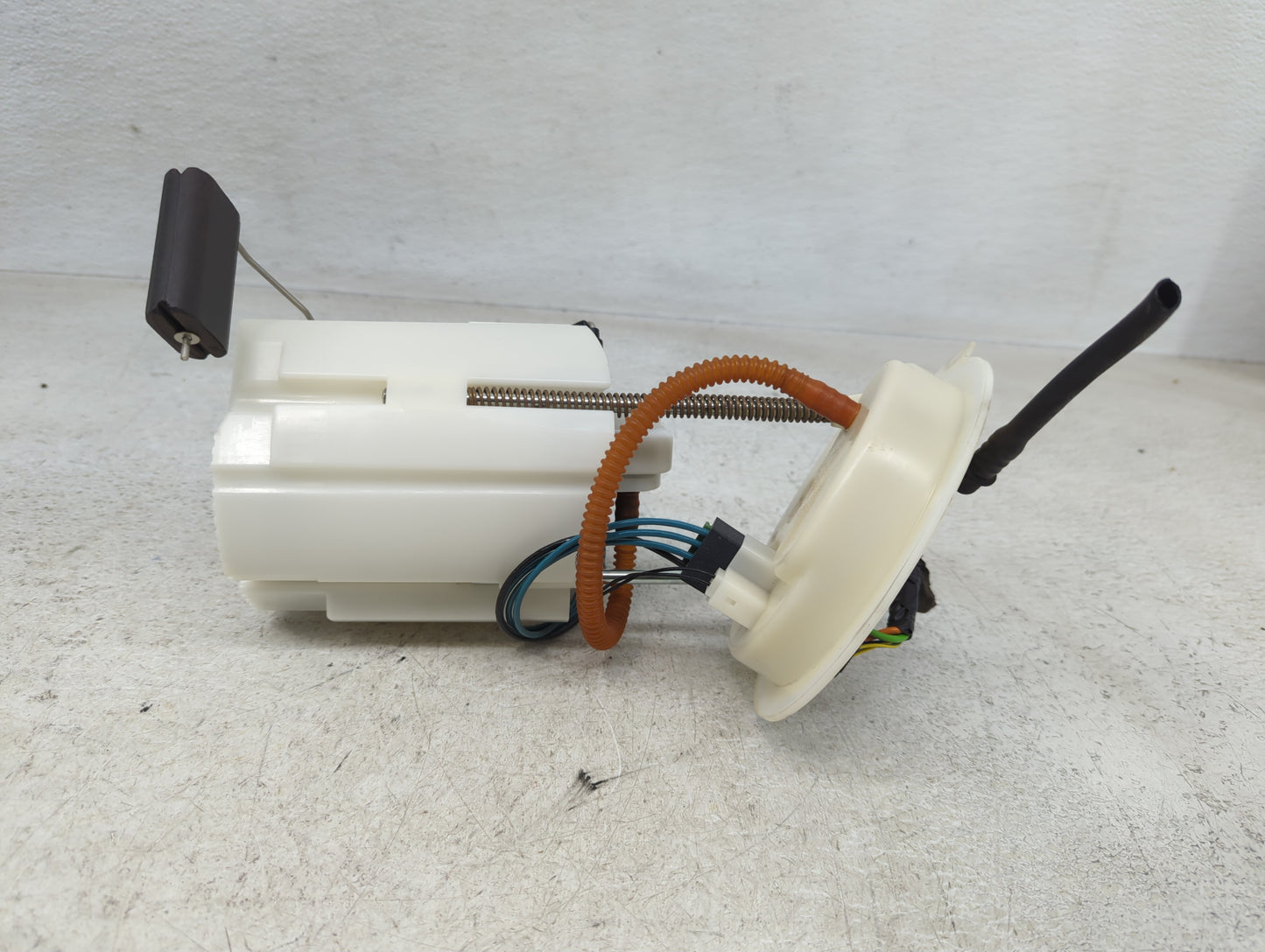 2016-2018 Mini Cooper Clubman Electrical Gas Fuel Pump Assembly - Oemusedautoparts1.com