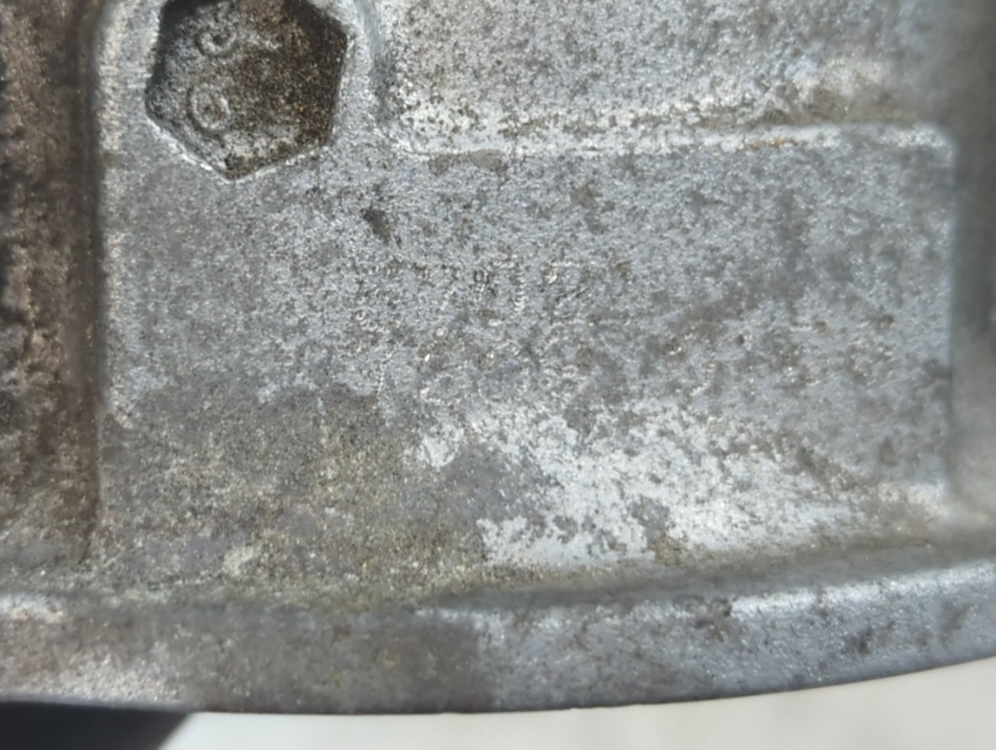 2013-2017 Mitsubishi Lancer Throttle Body Fits Fits 2013 2014 2015 2016 2017 OEM Used Auto Parts - Oemusedautoparts1.com