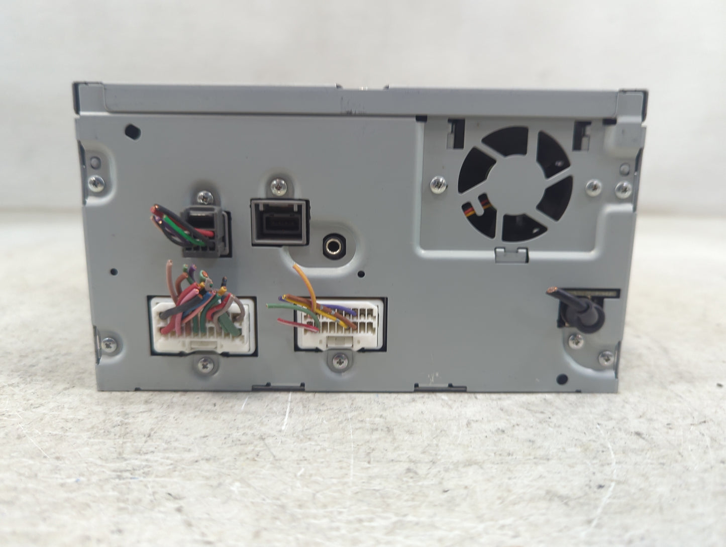 2017 Mitsubishi Outlander Radio AM FM Cd Player Receiver Replacement P/N:8701A692 DY-5MU6R69-T Fits OEM Used Auto Parts - Oe