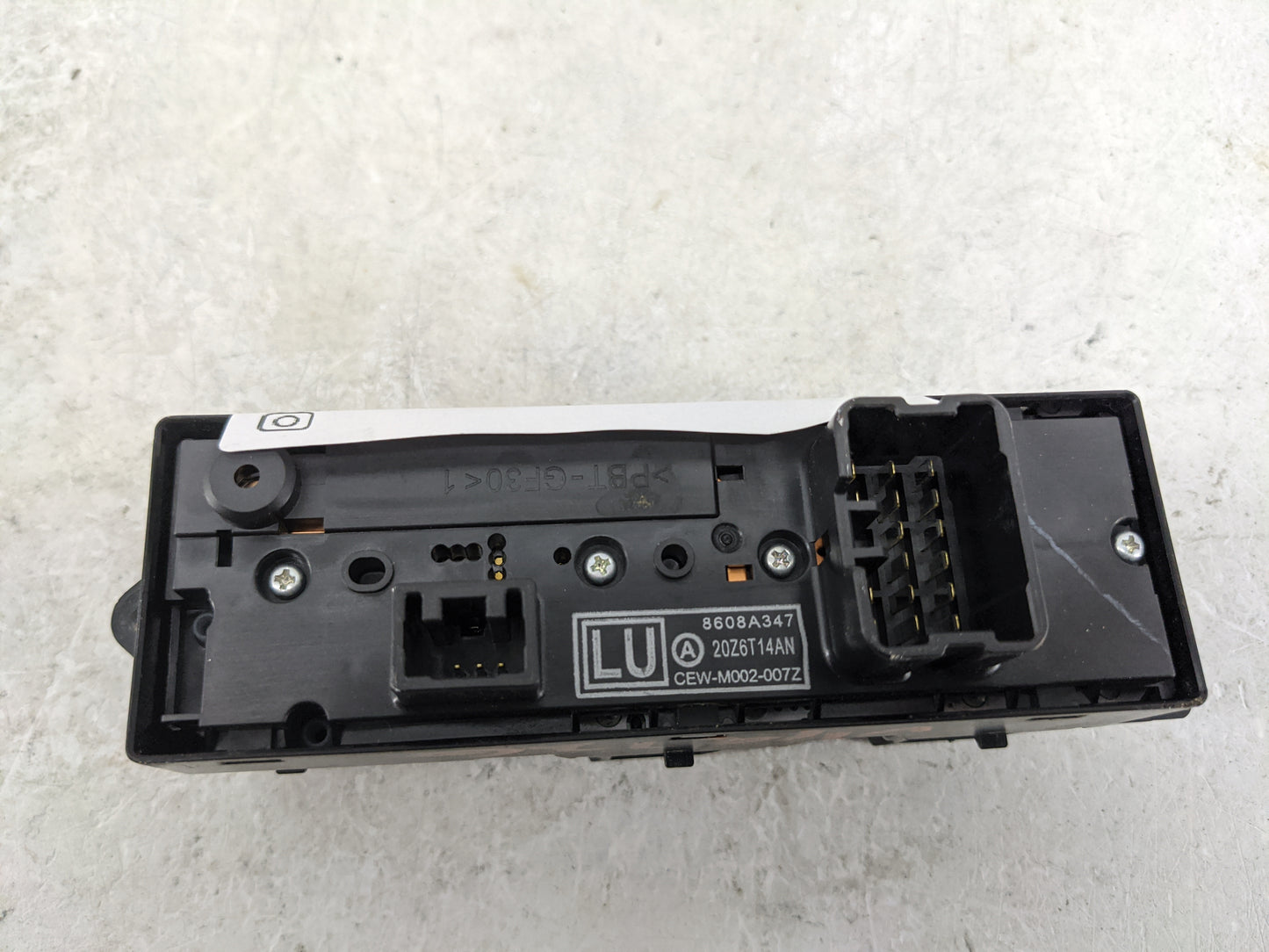 2016 Mitsubishi Outlander Master Power Window Switch Replacement Driver Side Left P/N:8608A347 20Z6T14AN, CEW-M002-007Z Fits