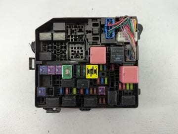 2014-2016 Mitsubishi Outlander Fusebox Fuse Box Panel Relay Module P/N:PP-TD10 3605 Fits Fits 2014 2015 2016 OEM Used Auto Parts