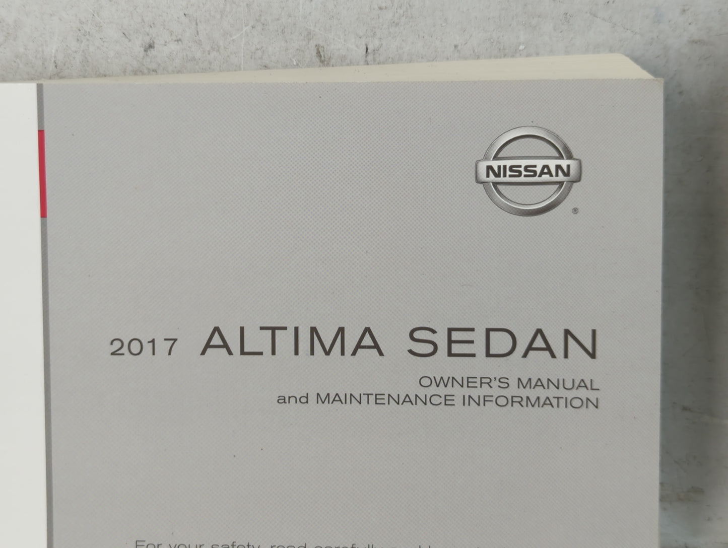 2017 Nissan Altima Owners Manual Book Guide P/N:OM17EA 0L33U0 OEM Used Auto Parts - Oemusedautoparts1.com