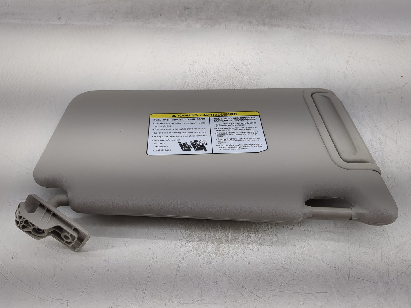 2013-2017 Nissan Altima Sun Visor Shade Replacement Driver Left Mirror Fits Fits 2013 2014 2015 2016 2017 OEM Used Auto Part