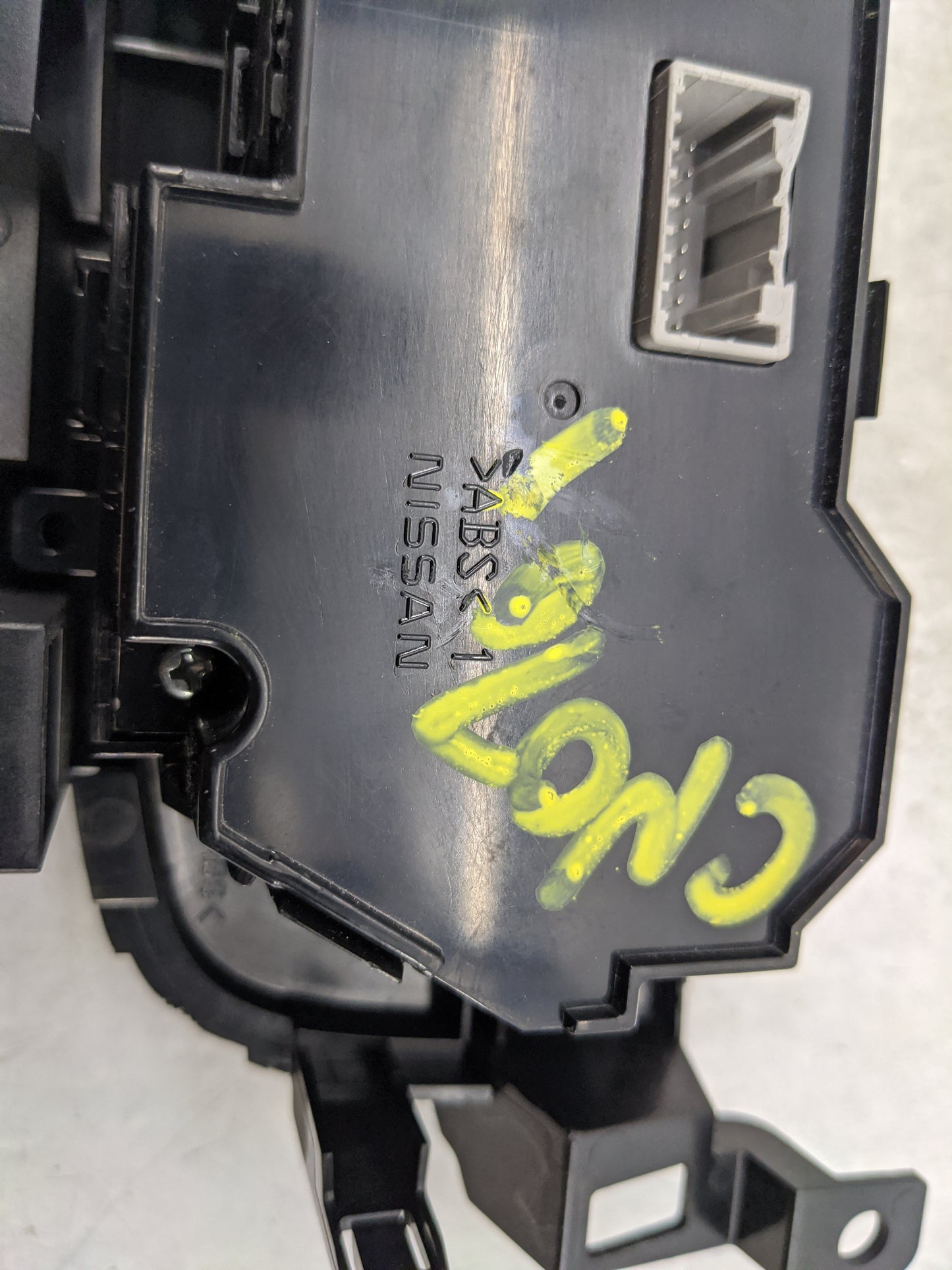 2016-2018 Nissan Altima Climate Control Module Temperature AC/Heater Replacement Fits Fits 2016 2017 2018 OEM Used Auto Part
