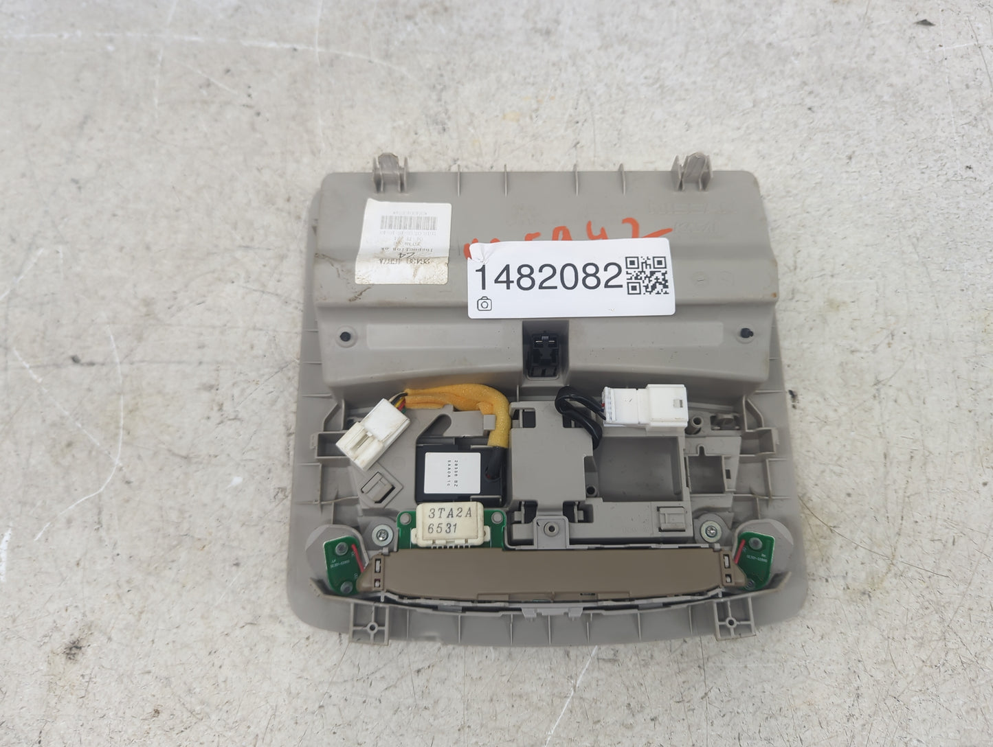 2017 Nissan Altima Overhead Roof Console Tan - Oemusedautoparts1.com