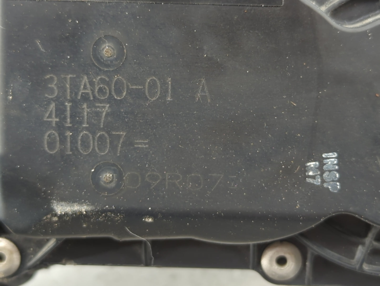 2013-2018 Nissan Altima Throttle Body P/N:3TA60-01 B 3TA60-01 C, 3TA60-01 A Fits Fits 2013 2014 2015 2016 2017 2018 2019 202