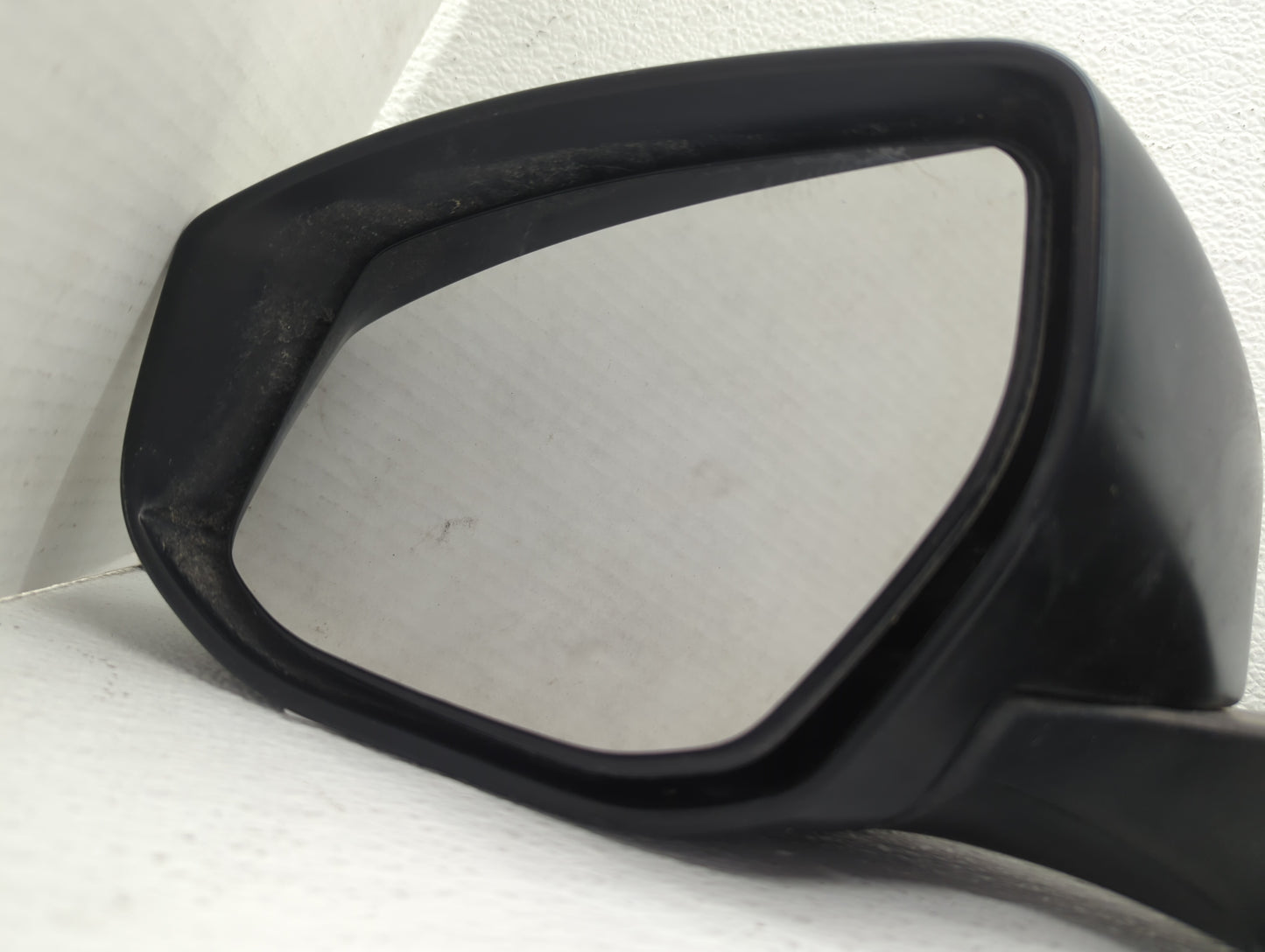 2013-2018 Nissan Altima Driver Side View Mirror - Left Door Mirror OEM Used - Oemusedautoparts1.com