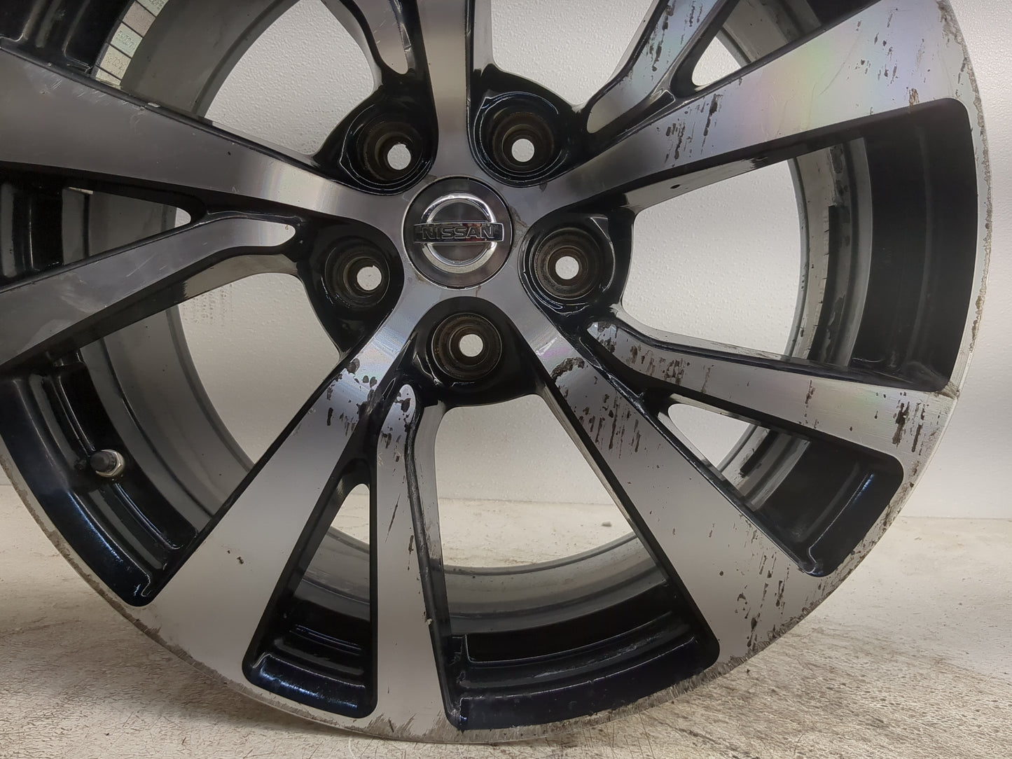 2016-2018 Nissan Maxima Oem Wheel Rim - Oemusedautoparts1.com