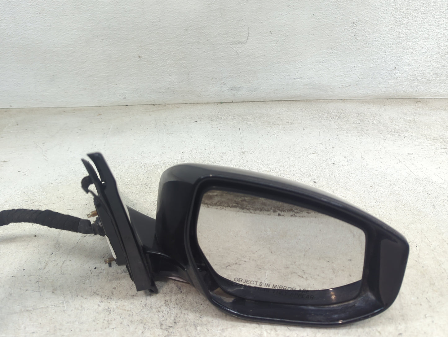 2016-2020 Nissan Maxima Passenger Side View Mirror - Right Door Mirror OEM Used - Oemusedautoparts1.com